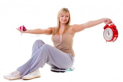 Ар салмагын жоготкусу келген кыз ден-соолугуна жана режимине ылайык жейт