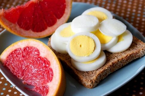 магги диета үчүн жумуртка жана грейпфрут